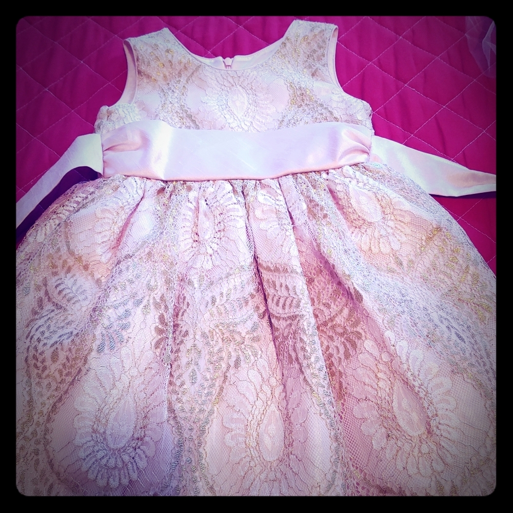 Girl dress